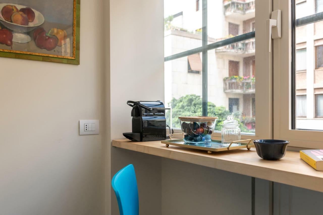 Mini Loft Moscova Apartment Milan Bagian luar foto